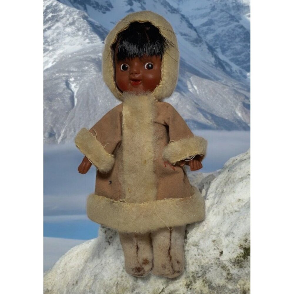 Alaska Souvenir Eskimo Plastic Doll 6" Dark Skin Black Hair Faux Fur Inuit VTG